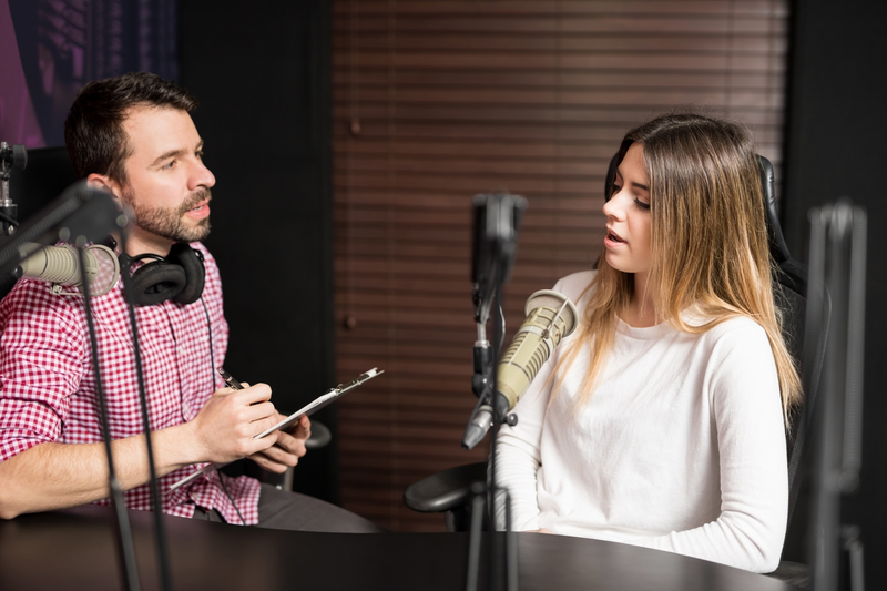How To Conduct a Podcast Interview